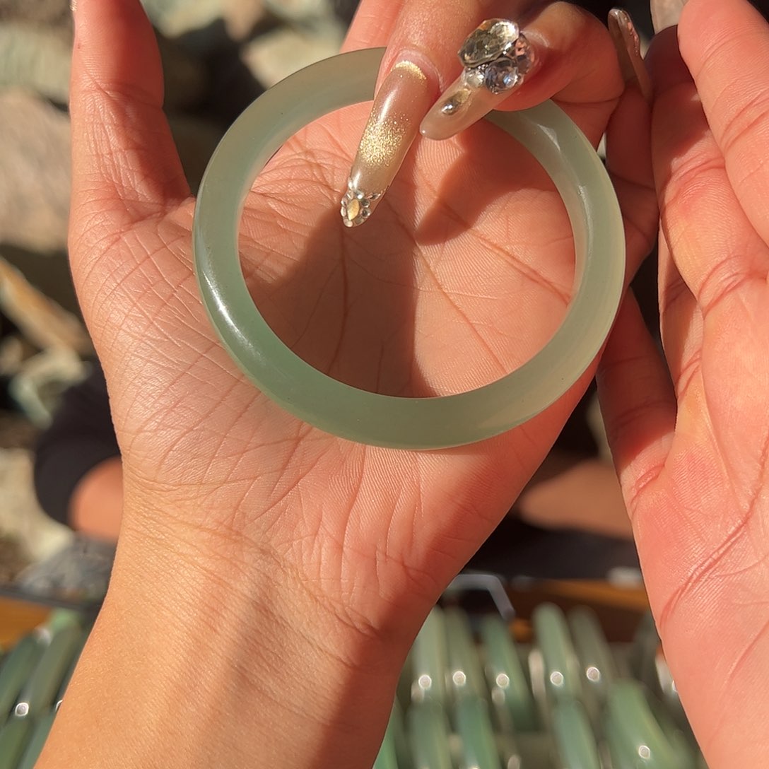 绿东陵冰晴水手镯