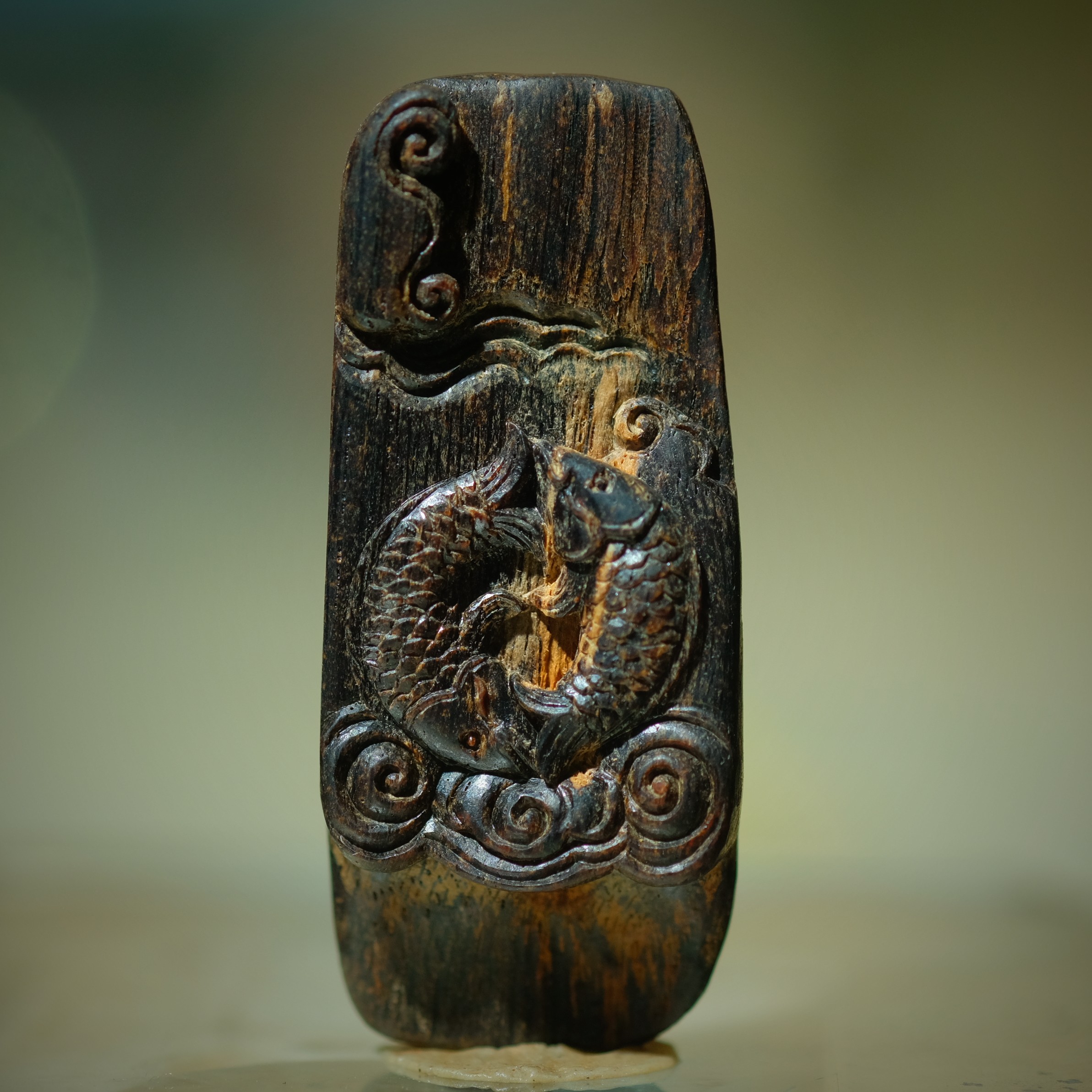 沉香文莱沉水沉香吉祥八宝之一双鱼手工清刀收藏精品吊坠挂件