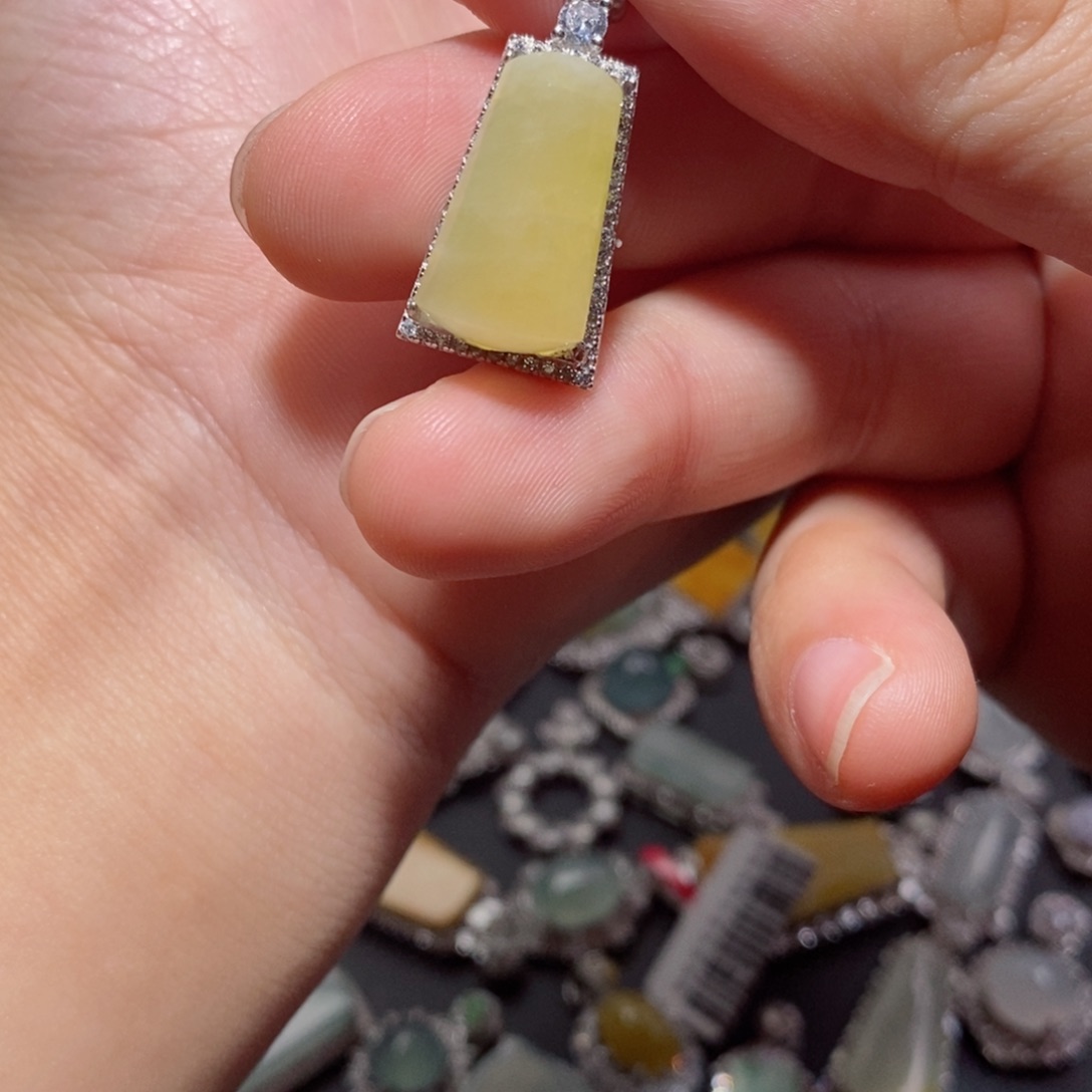 翡翠颈饰银S925镶嵌b jj ko