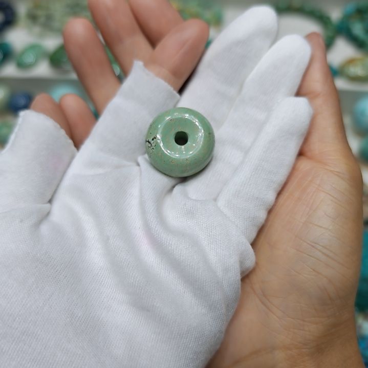 绿松石未镶嵌原矿绿松石