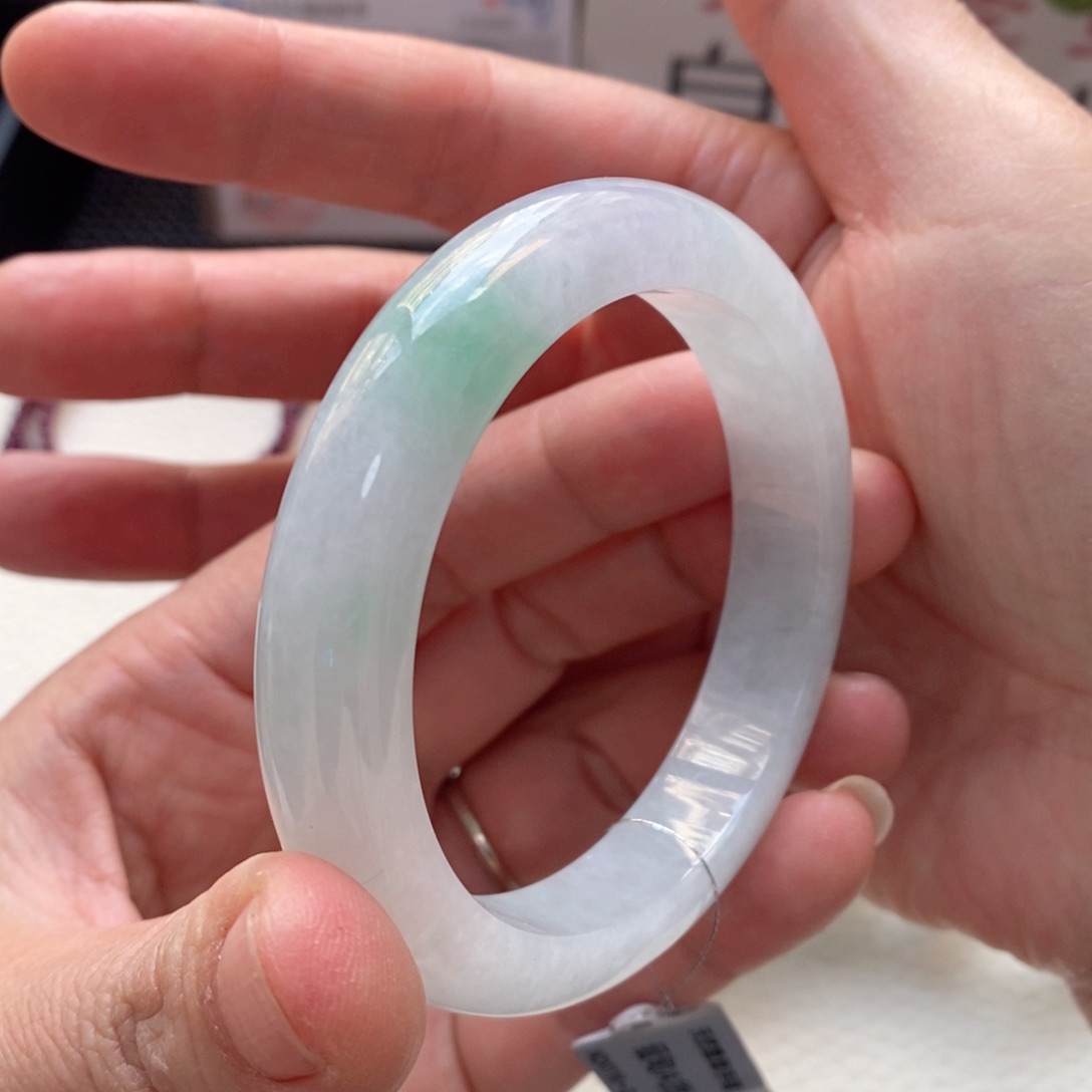 翡翠手镯未镶嵌7号