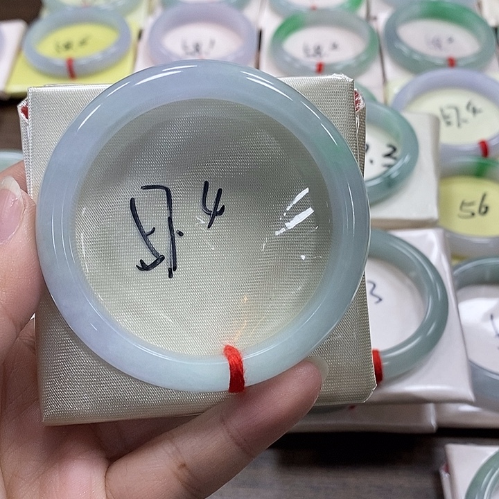 羽毛非金属时尚饰品手镯