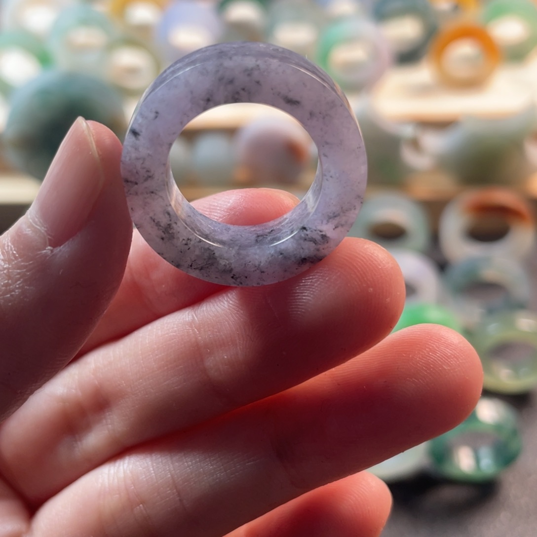 定制翡翠未镶嵌彼*占戒指