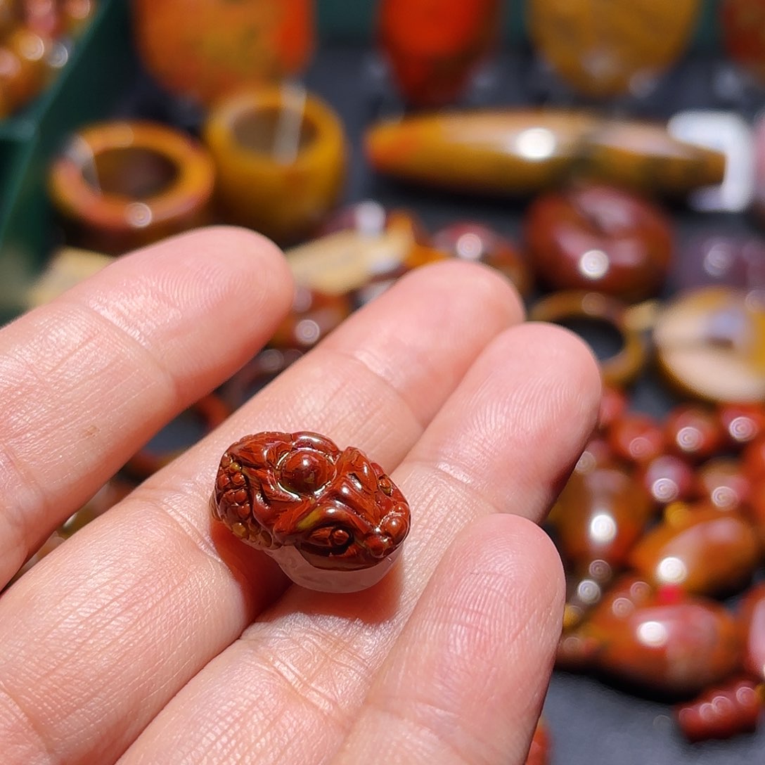 梅***姐玛瑙/玉髓吊坠(不含链)未镶嵌