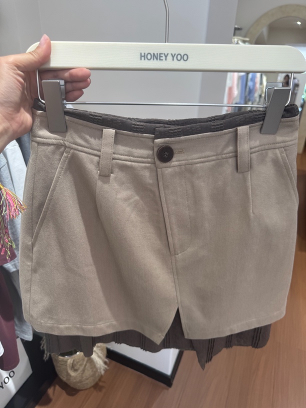 休闲风三分裤短裤休闲裤高腰女装西装纯色透气时尚