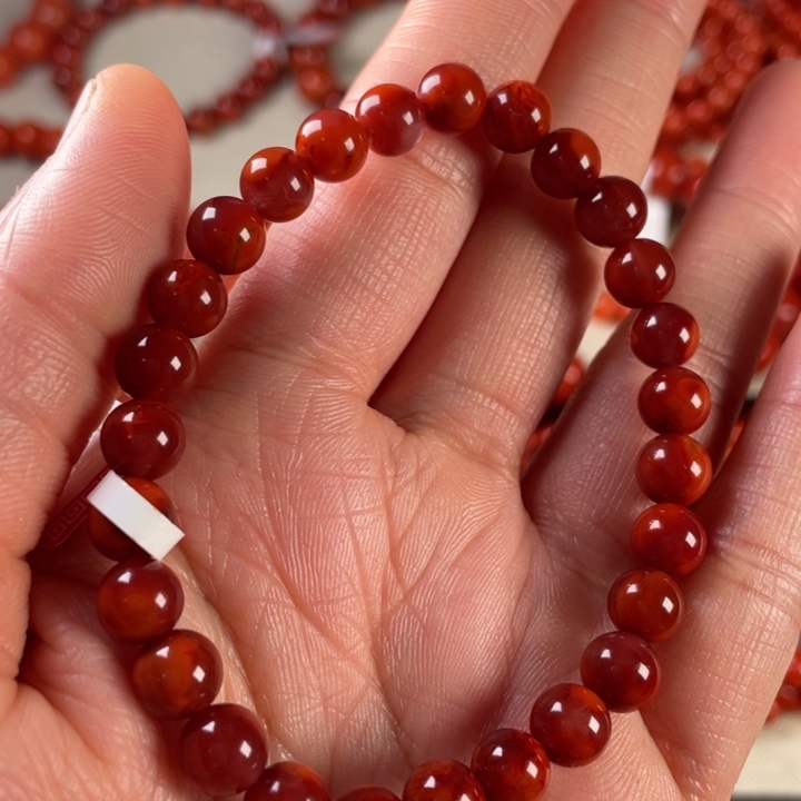 南红玛瑙手链未镶嵌