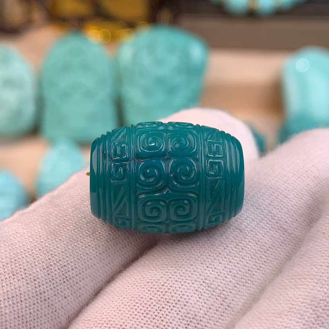 绿松石未镶嵌回纹桶珠卡15