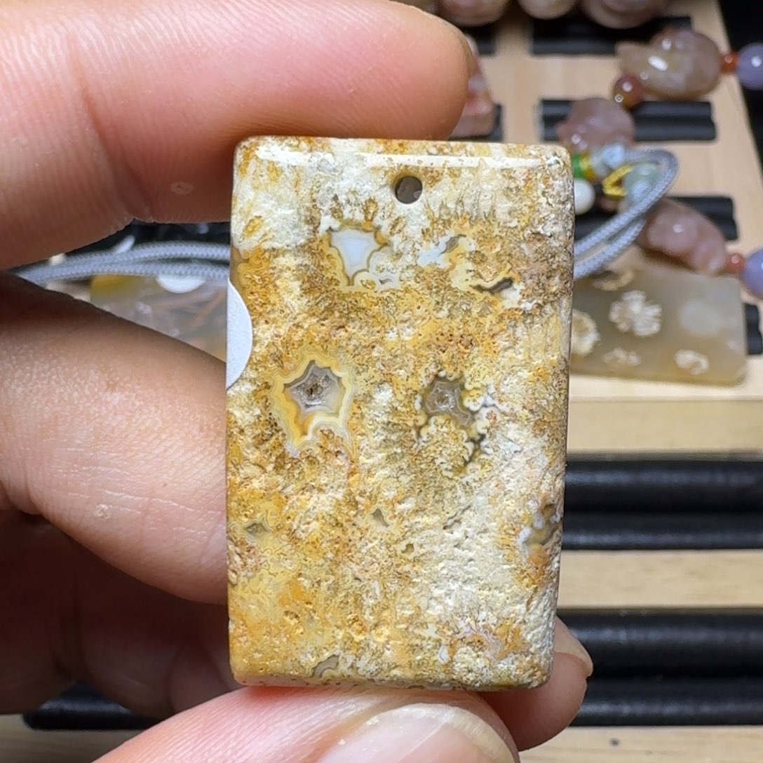 硅化玉纯天然色有机玉石保真色未镶嵌无珠无绳一件包邮