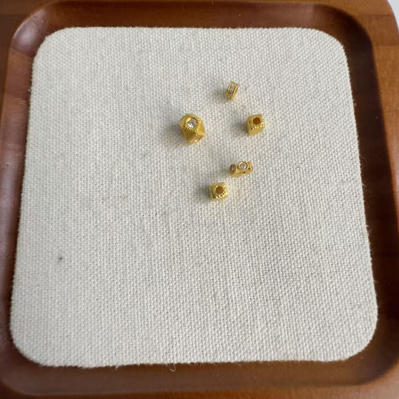 足金999 古法工艺方糖跑环