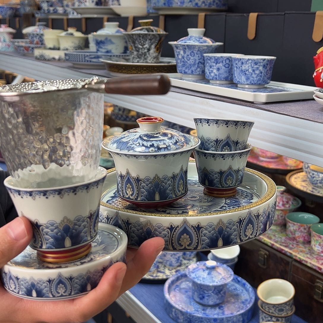 我们的目标是成为一个优秀的人