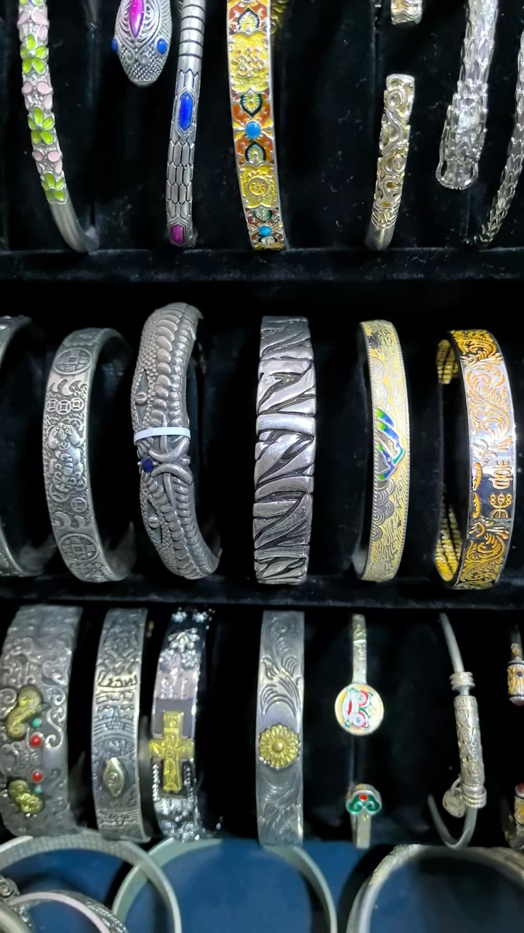 非金属珐琅手镯 特惠手工银饰品批发款式丰富