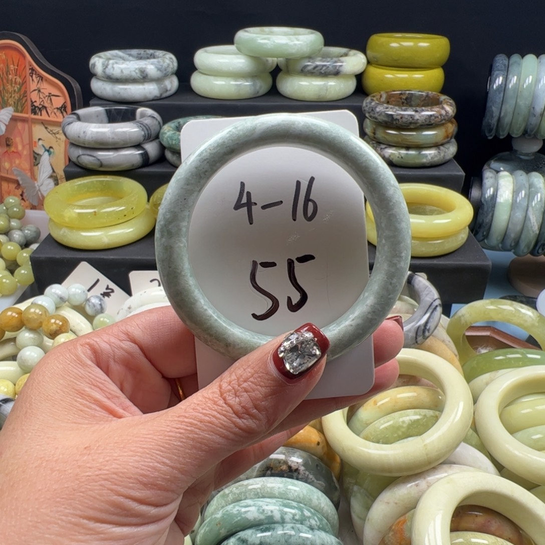 常***渝蛇纹石玉未镶嵌手镯