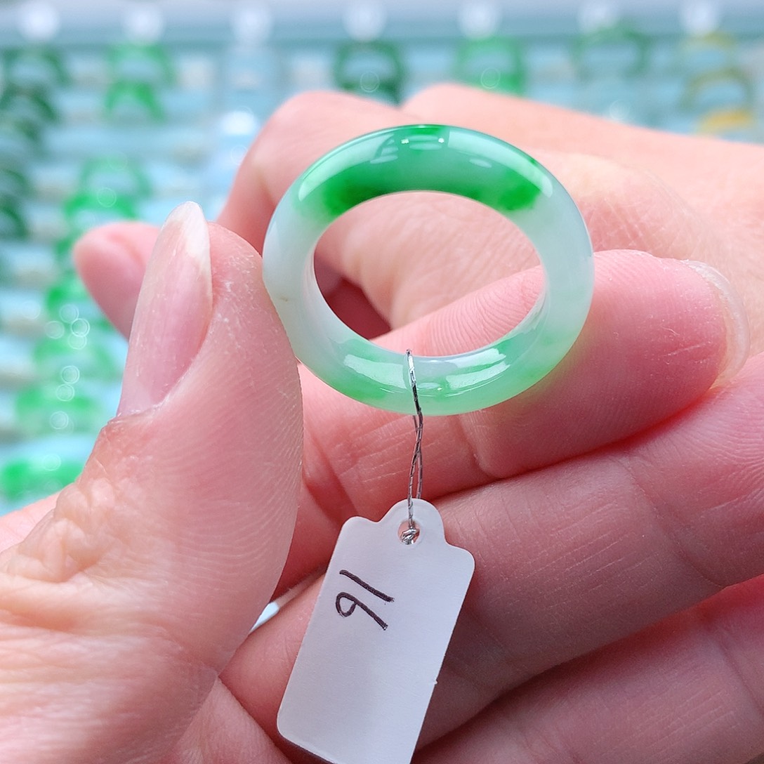 翡翠戒指未镶嵌A货缅甸翡翠