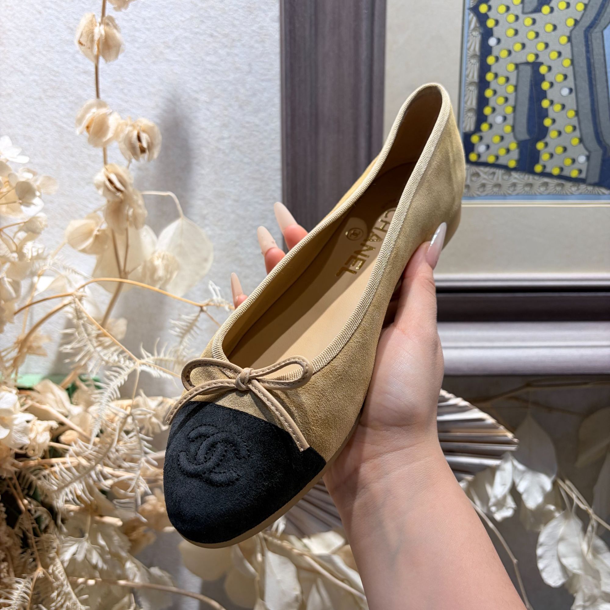 未使用 Chanel/香奈儿 香奈儿麂皮棕拼黑单鞋 38.5