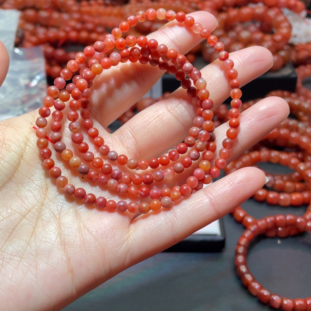 南红玛瑙手链未镶嵌