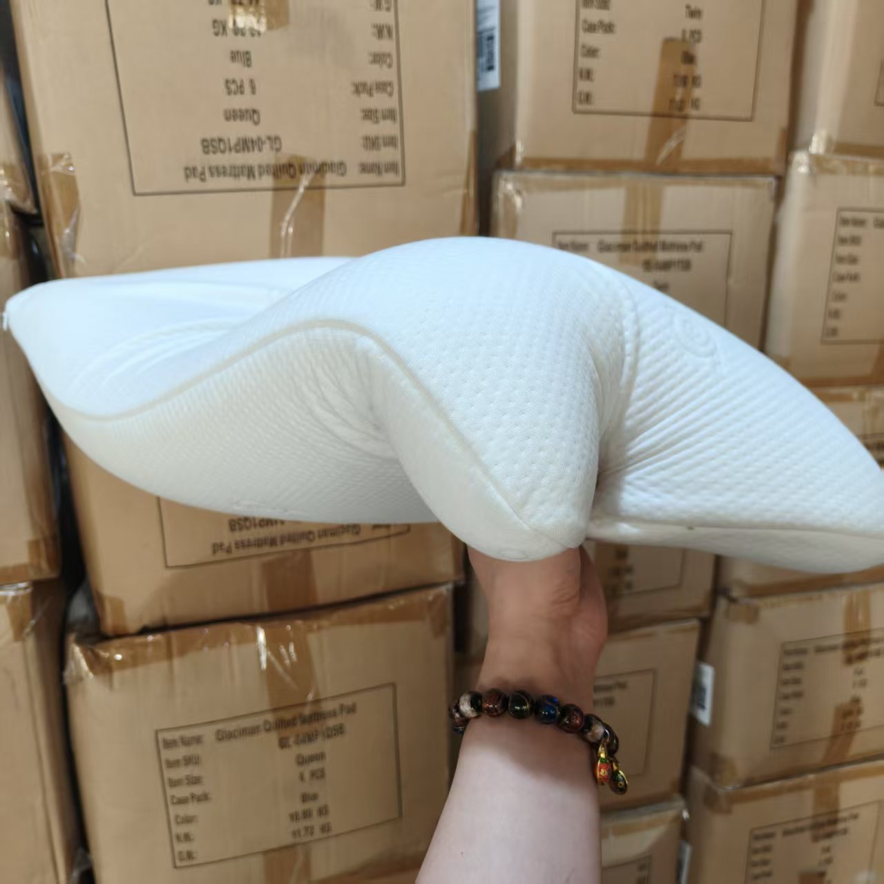 70*35*13 软慢慢回弹记忆棉枕头