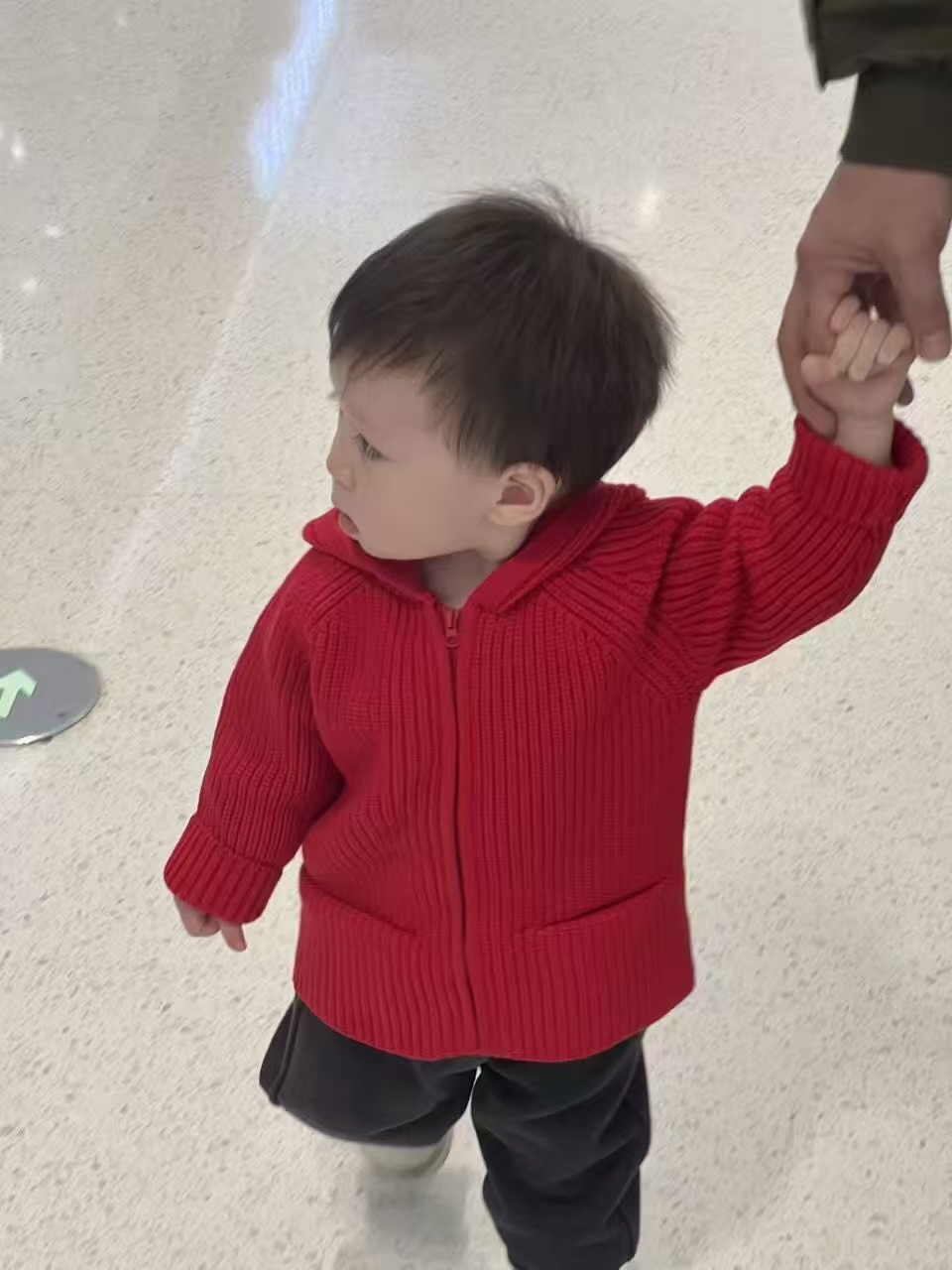 2025新款小乐厂长带帽毛衣