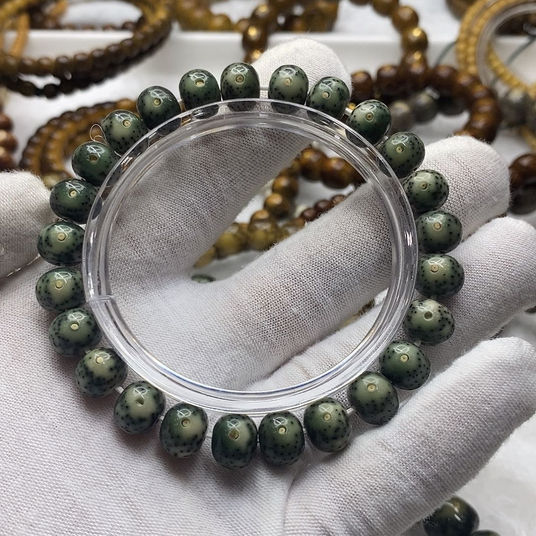 Z***z星月菩提吊坠海南原生态星月菩提