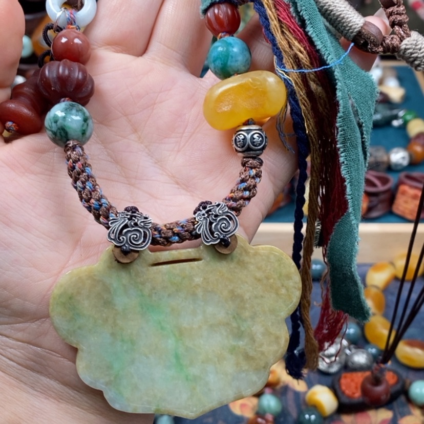 【闪购商品】翡翠颈饰未镶嵌项链