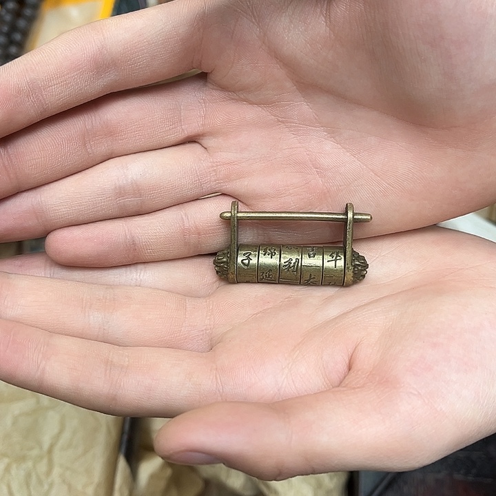 大叶紫檀（黑酸枝木类）