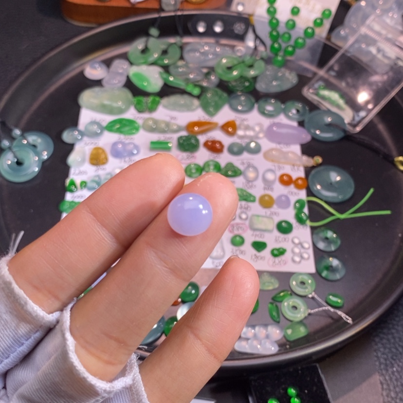 【闪购商品】翡翠挂件未镶嵌蛋