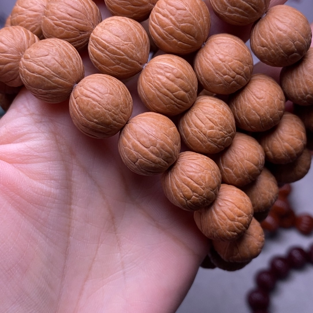 猴头核桃手串聚宝盆