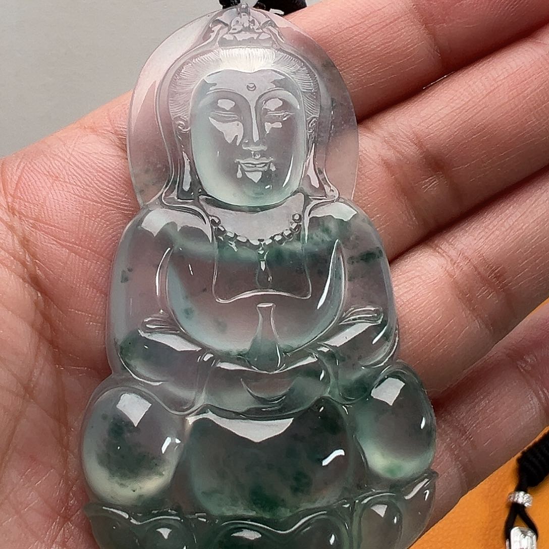 翡翠挂件未镶嵌高冰飘蓝花观音