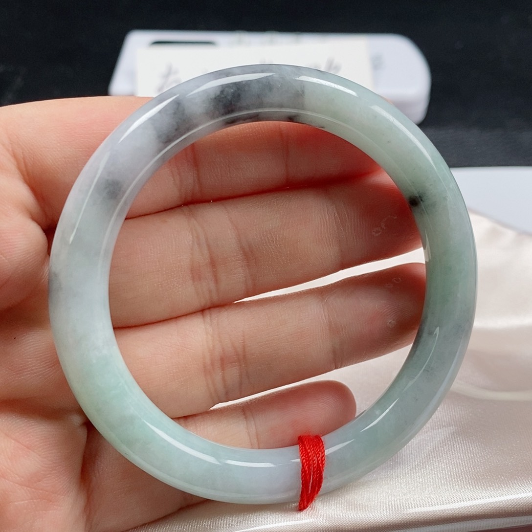 【闪购商品】翡翠手镯（圆镯）未镶嵌208号