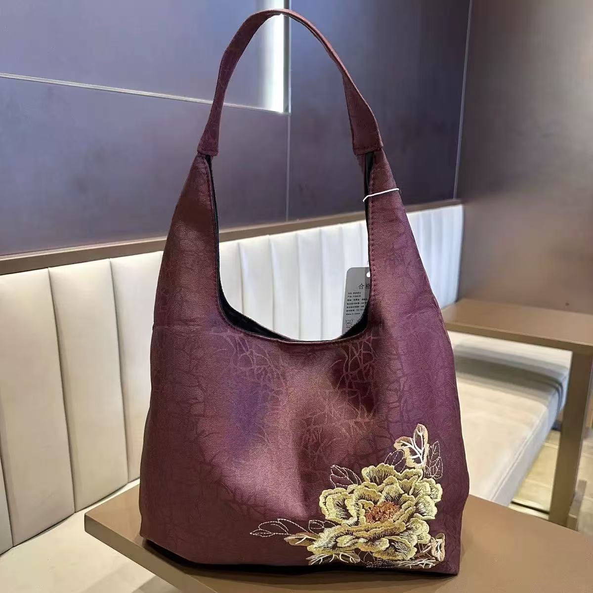 新中式牡丹款龟裂纹女式挎包