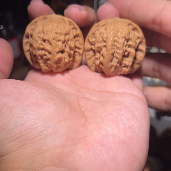 文玩核桃吊坠38野狼全品