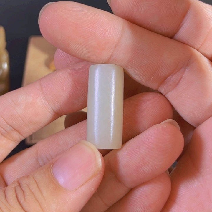 和田玉（糖玉）未镶嵌颈饰金*