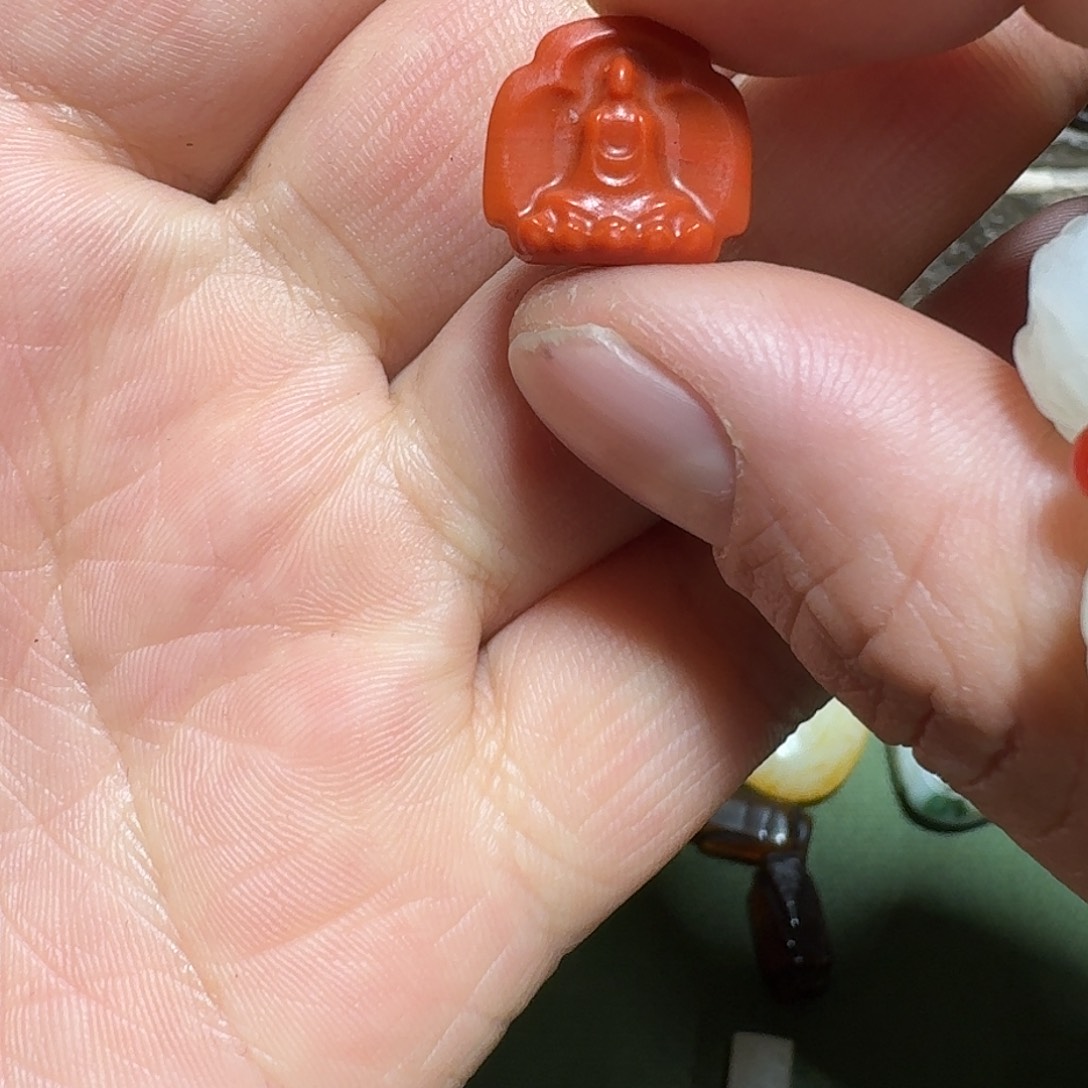 墨***園玛瑙/玉髓未镶嵌颈饰