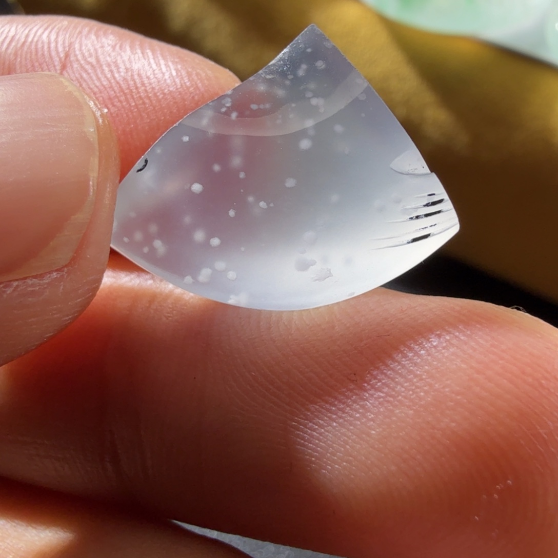 翡翠未镶嵌颈饰ssss