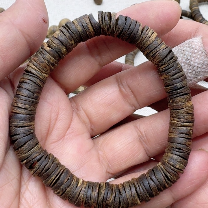 沉香沉香碎屑08片片珠8克