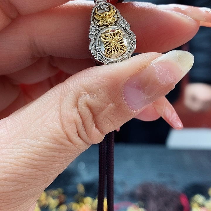 玛瑙/玉髓颈饰合金