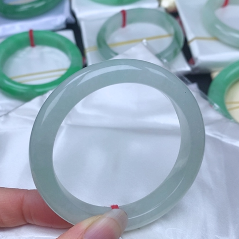 【闪购商品】翡翠戒指未镶嵌             正圈54冰晴水