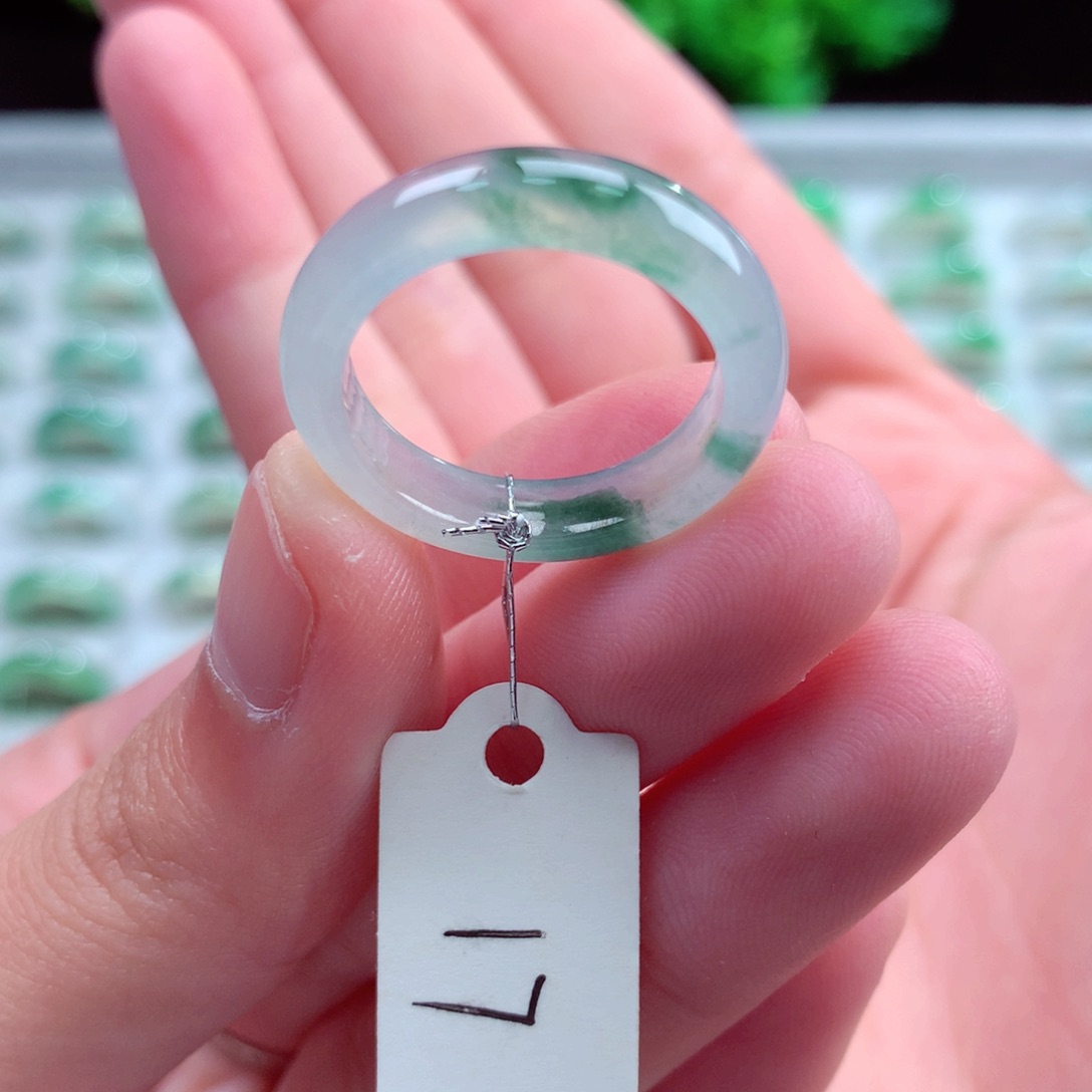 未镶嵌戒指翡翠天然