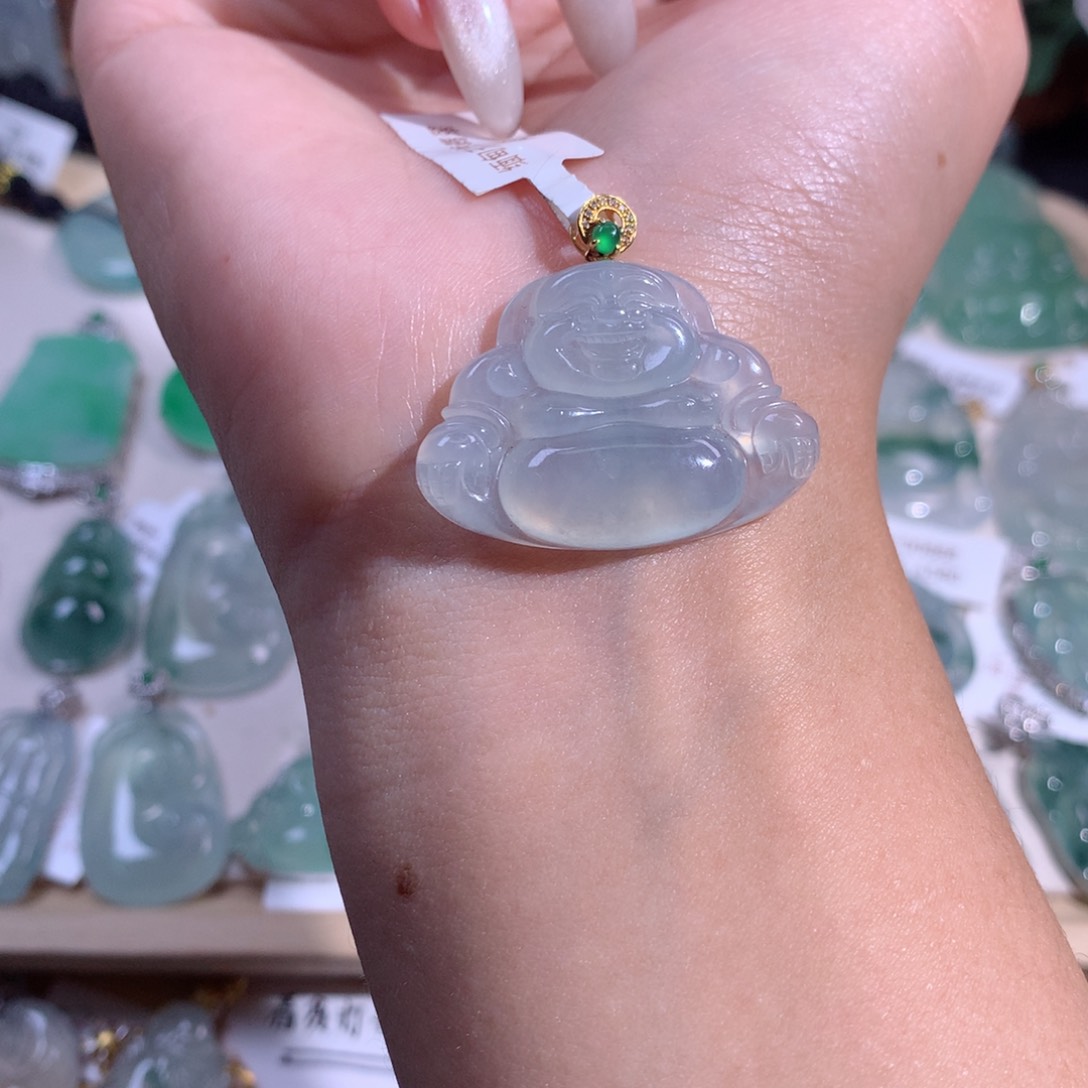 翡翠吊坠(不含链)18K金镶嵌