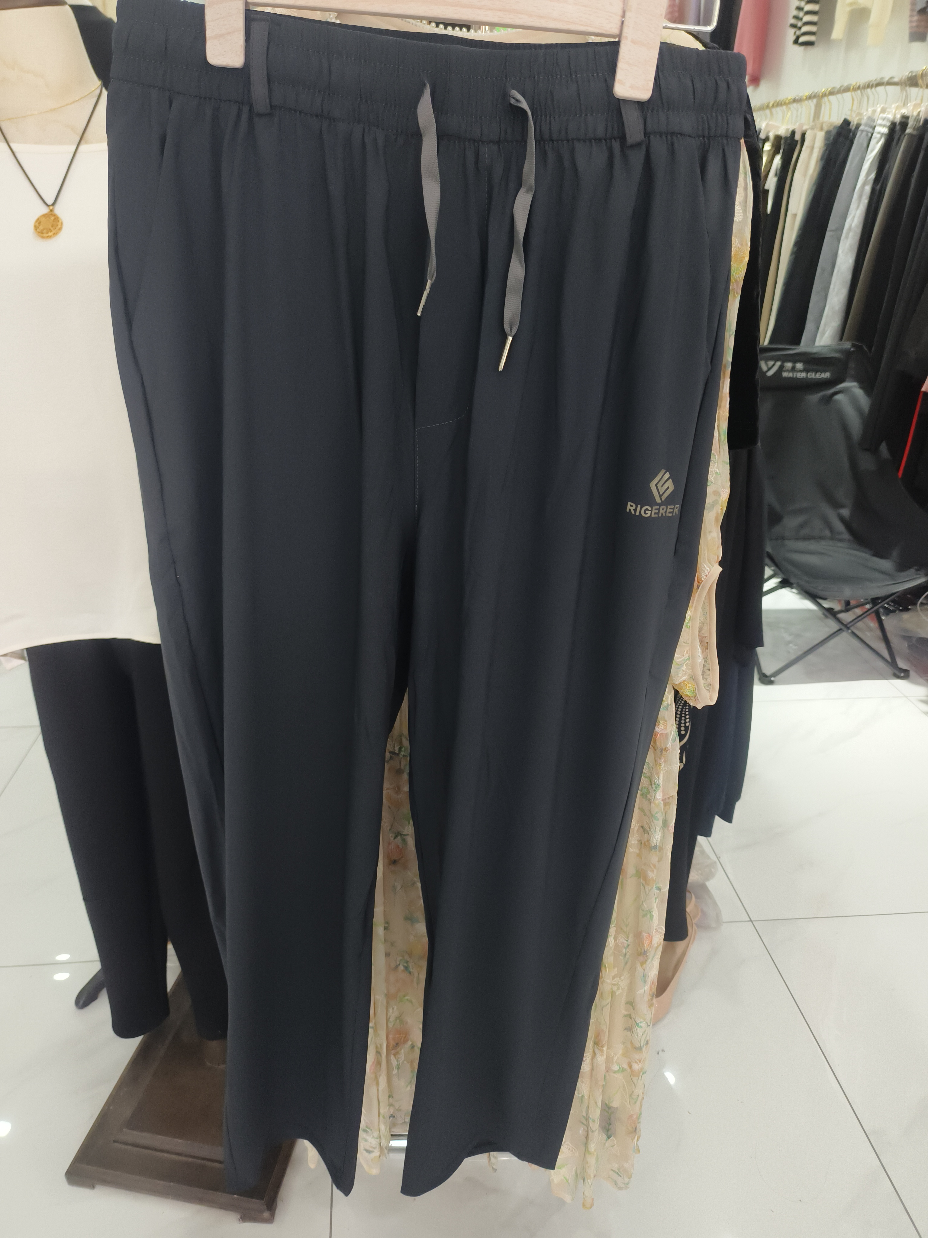 良玉推荐特价男款速干裤买一送一