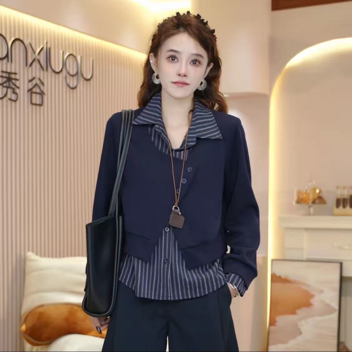 韩系拼接条纹衬衫女秋季新款时尚洋气长袖衬衣假两件宽松减龄上衣