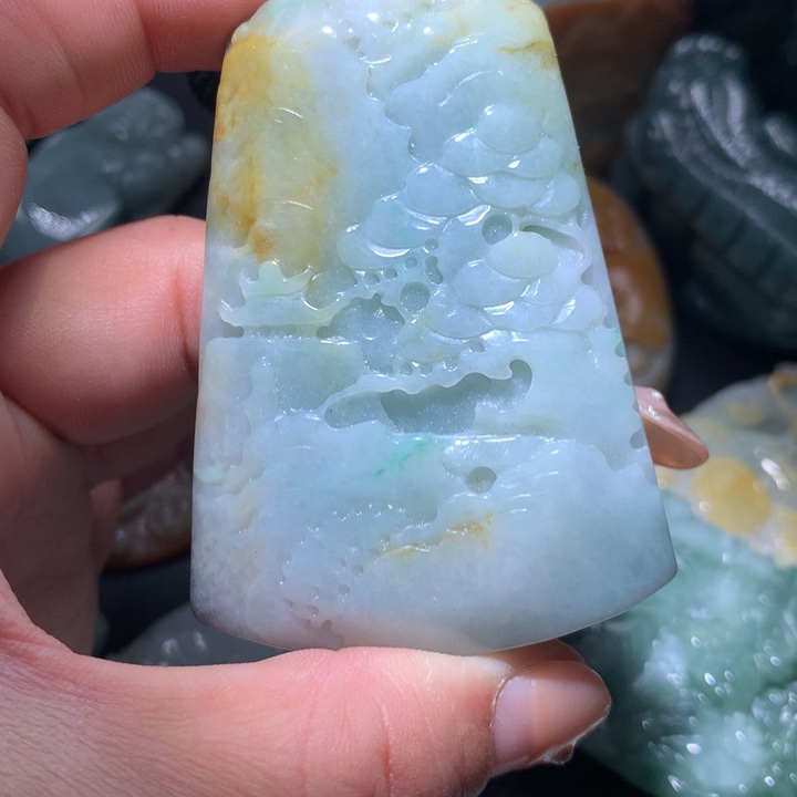 翡翠未镶嵌颈饰保真天然A货翡翠