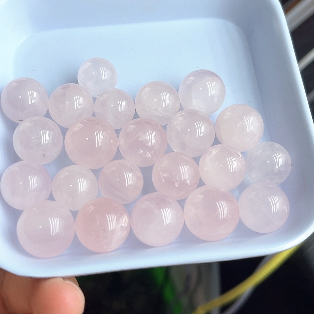 未镶嵌水晶珠宝半成品12 粉水晶球15-19mm（一盘）
