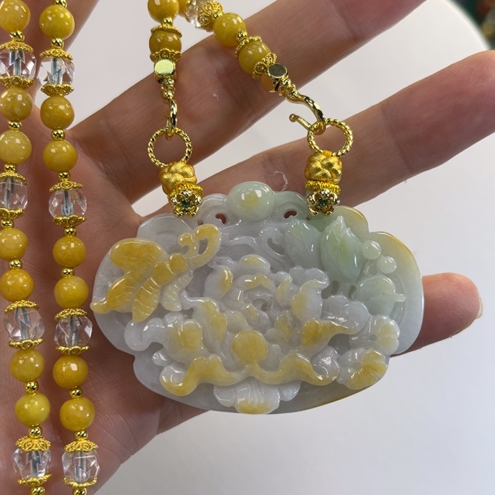 翡翠吊坠(赠链)未镶嵌威***静代编织