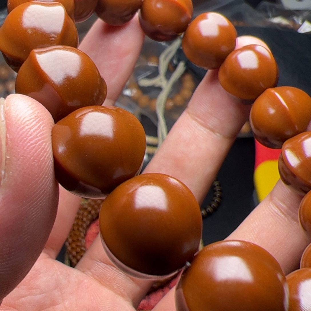 猴头核桃吊坠游览