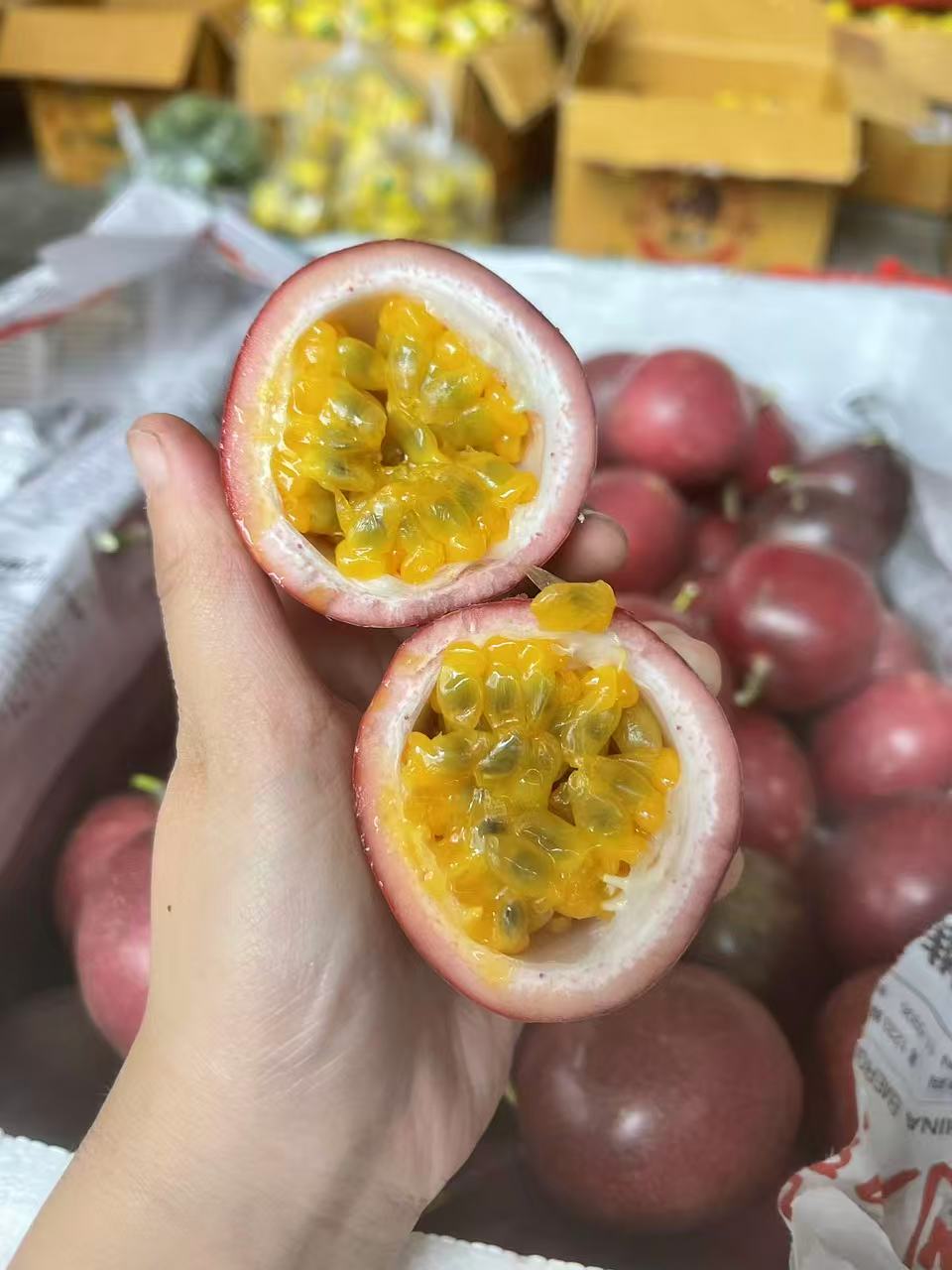 即食蜜桃百香果 汁水充裕 当季限定九甜一酸