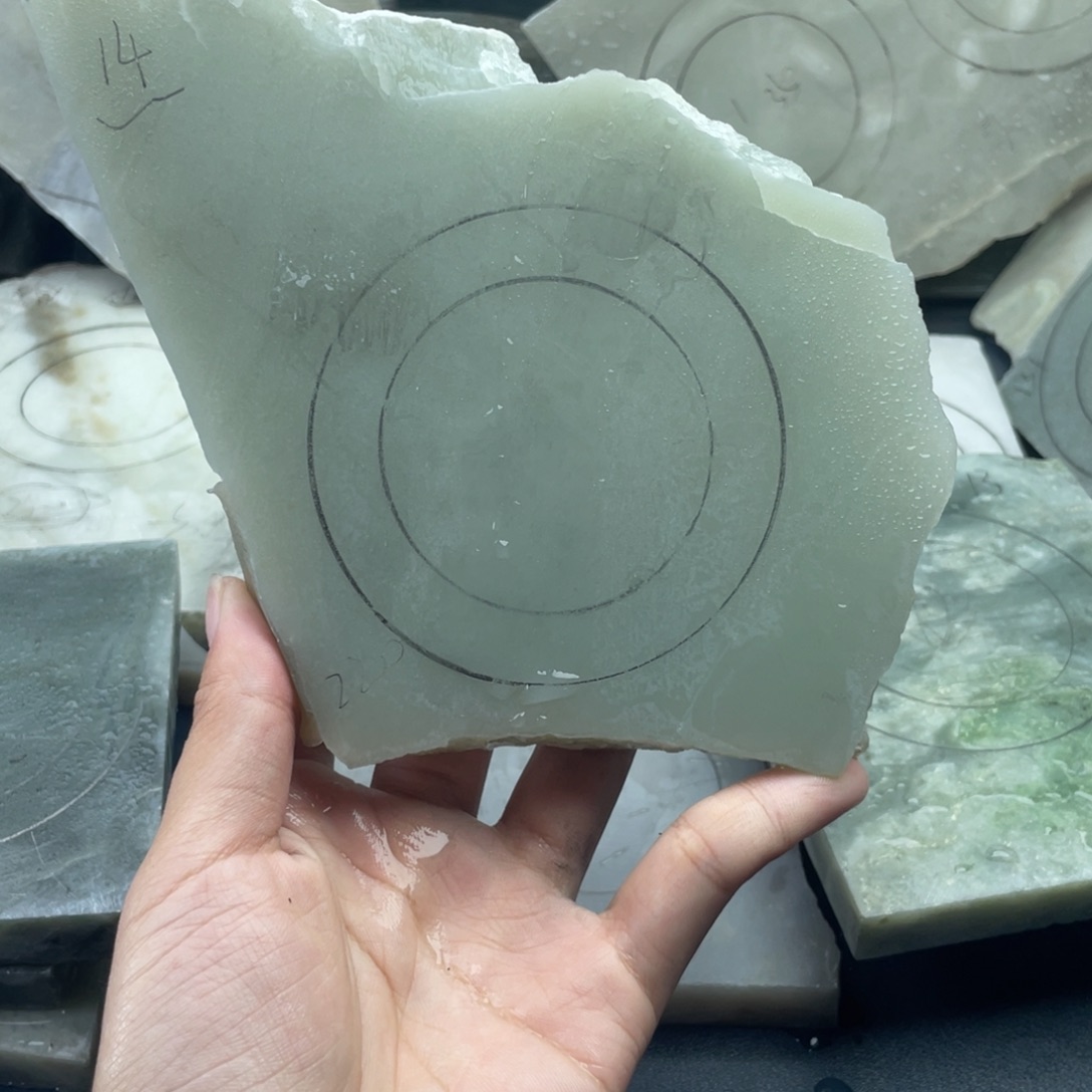 鱼***鱼定制和田玉定制手镯