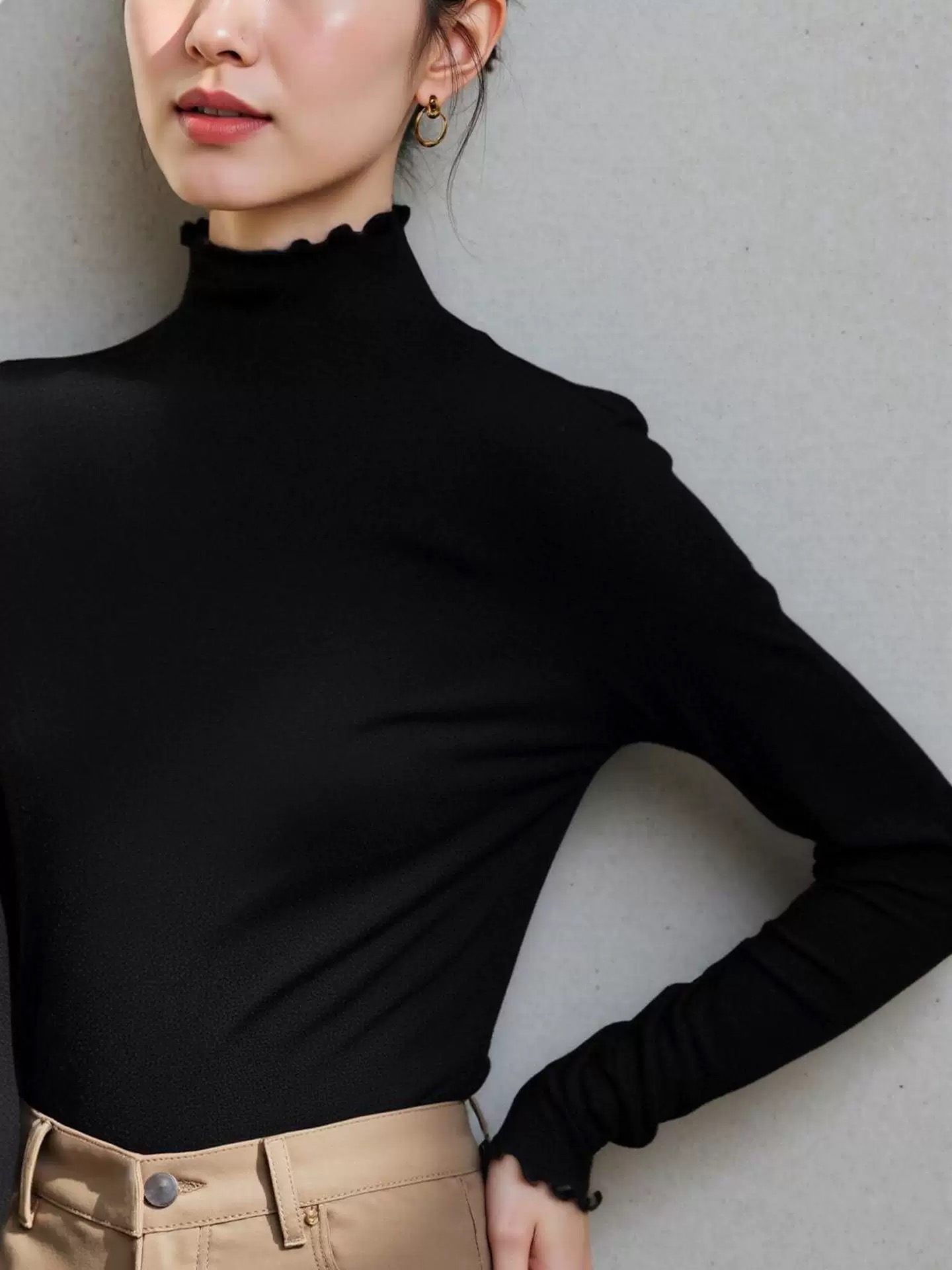 2025秋冬高领花边领修身纯色美丽诺羊毛针织打底衫女