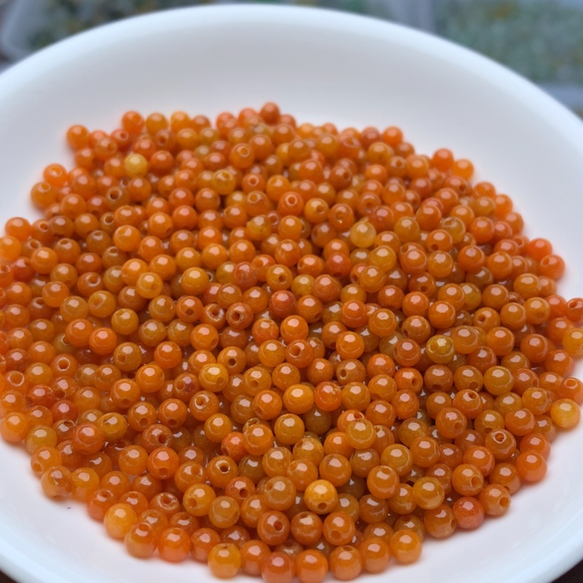 【闪购商品】翡翠手链未镶嵌卡3.5冰红100颗