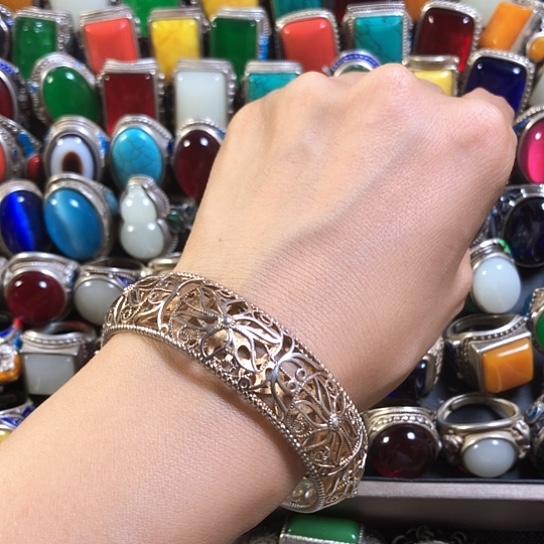 陶瓷合金复古设计风格