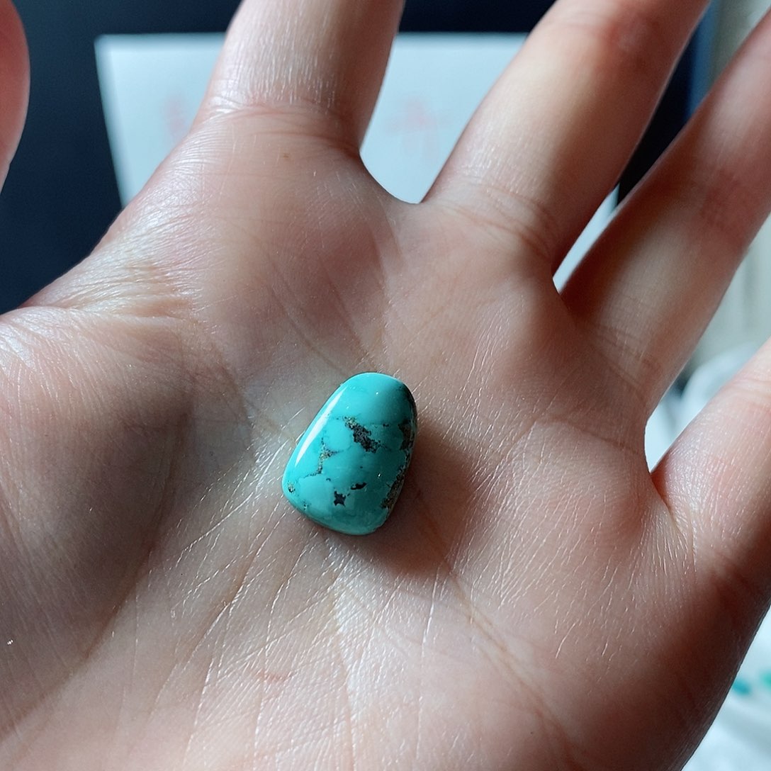 绿松石颈饰未镶嵌